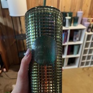 Starbucks Green Grid